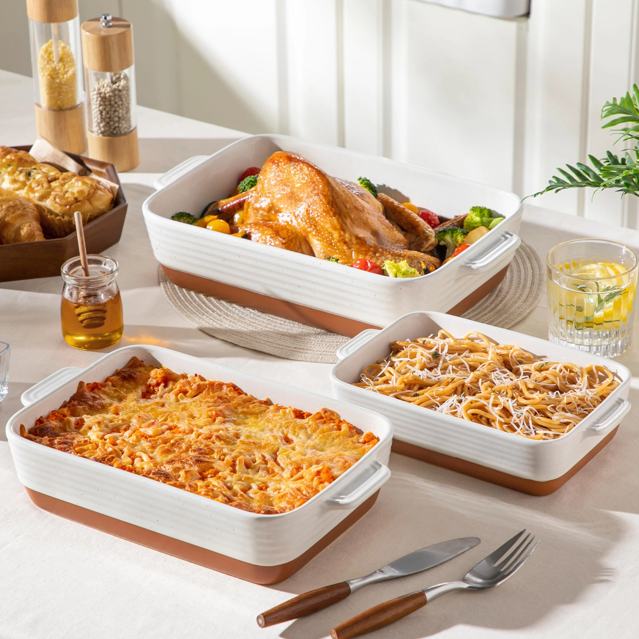 MALACASA, Serie TARA, Auflaufform Groß, 3er Set Lasagne Auflaufform aus Steingut & kratzfest | Backform für Lasagne, Tiramisu & Aufläufe in 3 Größen, Mikrowellengeeignet & Spülmaschinenfest