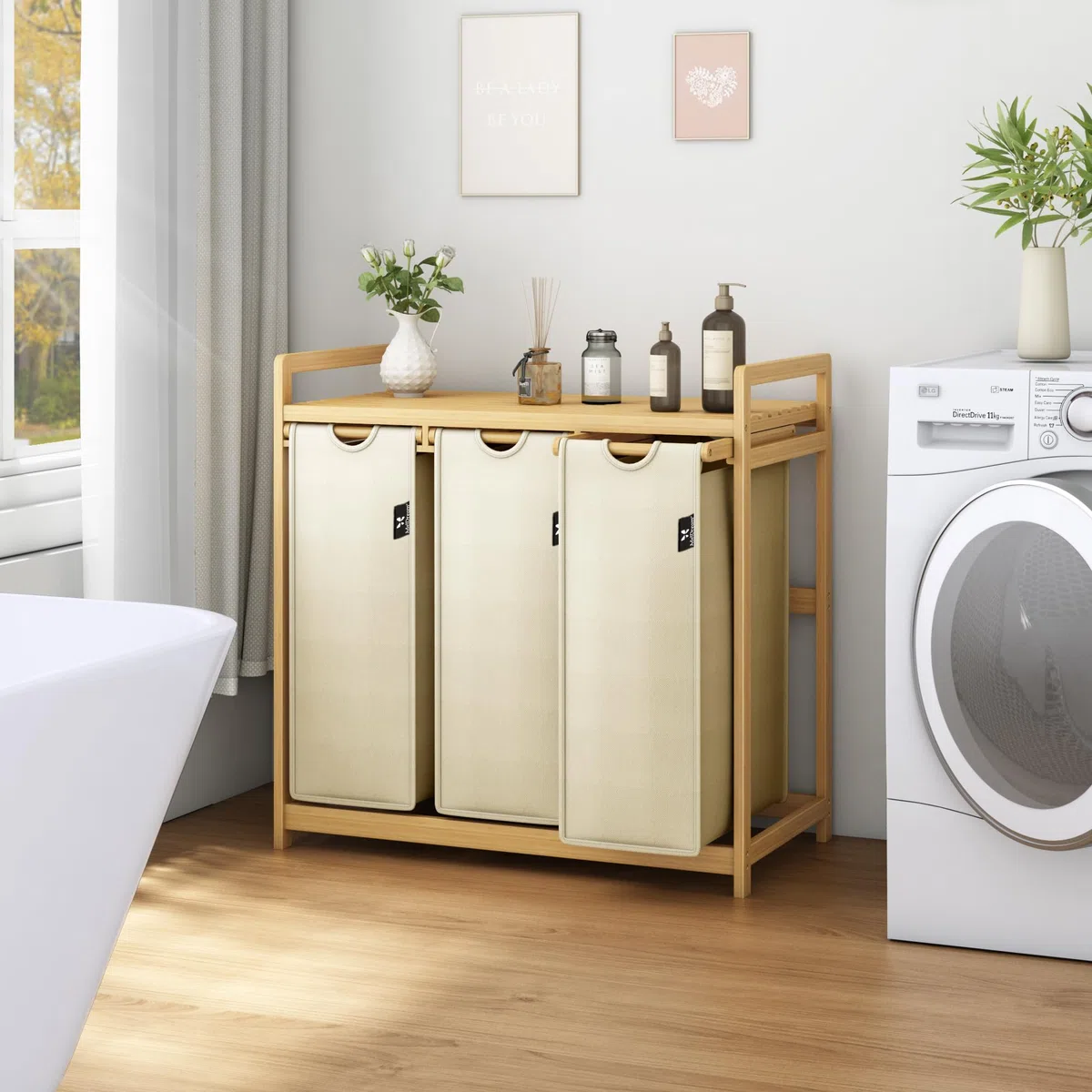AdelDream Wäschekorb 150L, 3 Fächer Wäschesammler mit Ablage, Bambusrahmen | Wäschesortierer mit 3 x 50L Säcken, ausziehbar abnehmbar, Ablage bis 45 kg, Farbe Beige
