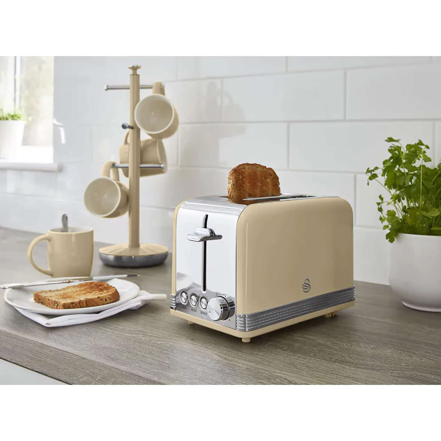 Swan Retro Set Wasserkocher 1,8L Kabellos Toaster 2 Scheiben Vintage Design Creme