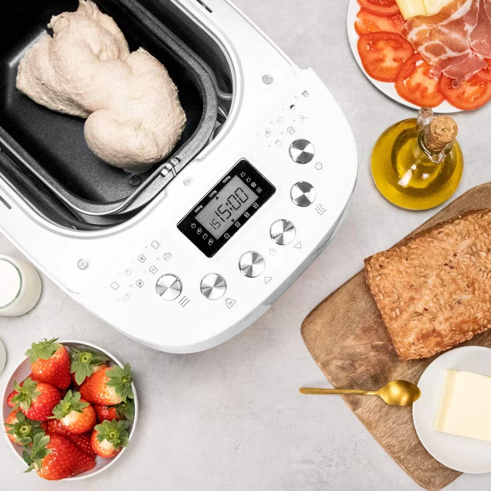 Cecotec Brotbackautomat Bread&Co 1500 PerfectCook. 850 W, 1,5 kg, 15 Programme, 15 programmierbare Stunden, 2 Widerstände, spülmaschinenfestes Tablett, Rezeptbuch