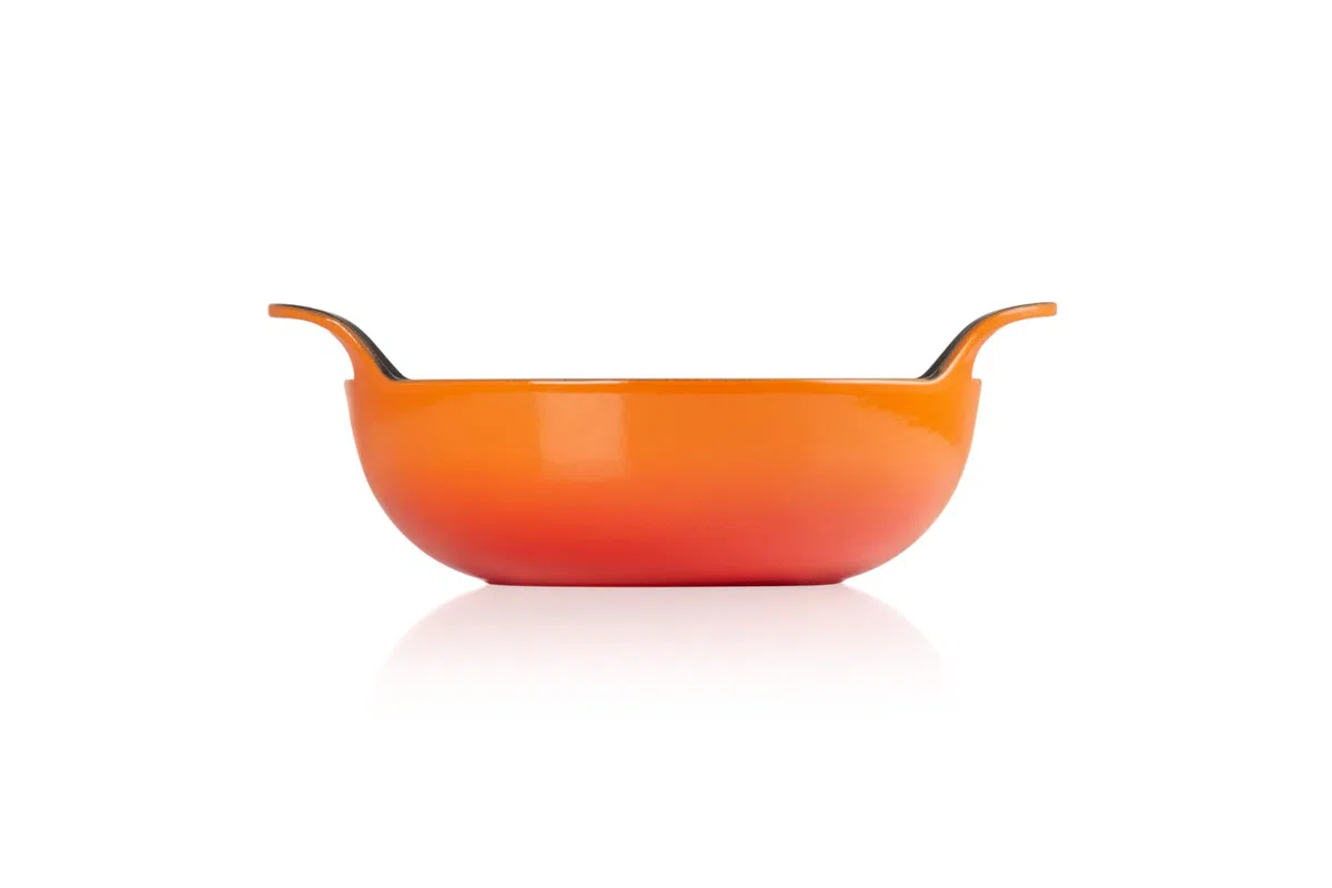 Le Creuset Balti Dish aus Gusseisen, 24 cm, 2,7 Liter, Ofenrot, 20142240900460
