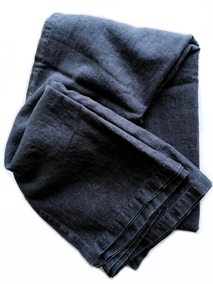 JOWOLLINA Bettüberwurf Tagesdecke Rasa aus 100% Leinen Stonewashed (Anthrazit, 250x275 cm)