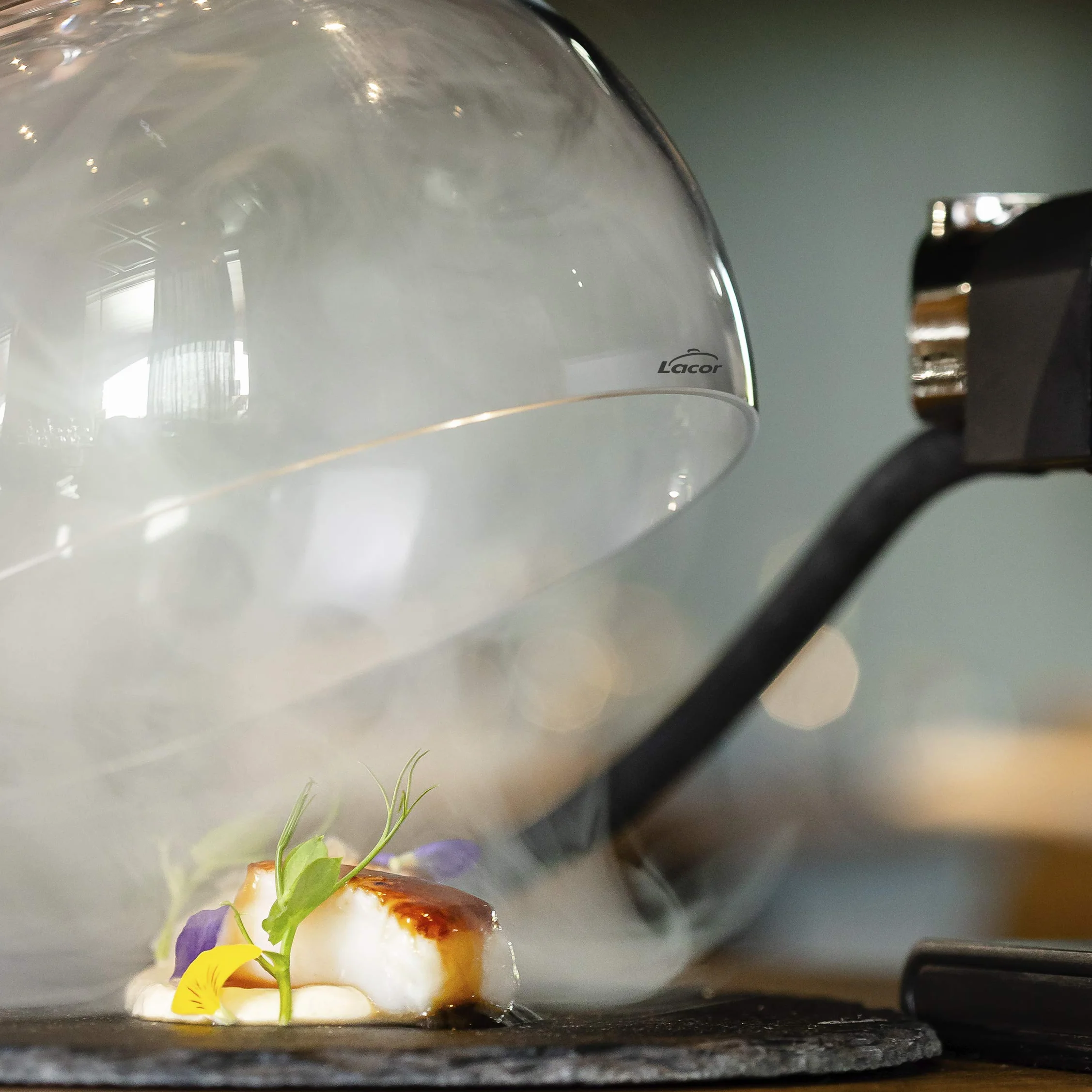 LACOR 61817 | Dunstabzugshaube für Magic Smoker | Glasdeckel mit Ventil | ermöglicht das Eindringen, Dampf und Aromen zum Räuchern und Aromatisieren von Lebensmitteln | Ø 25 x 14 cm, Glas