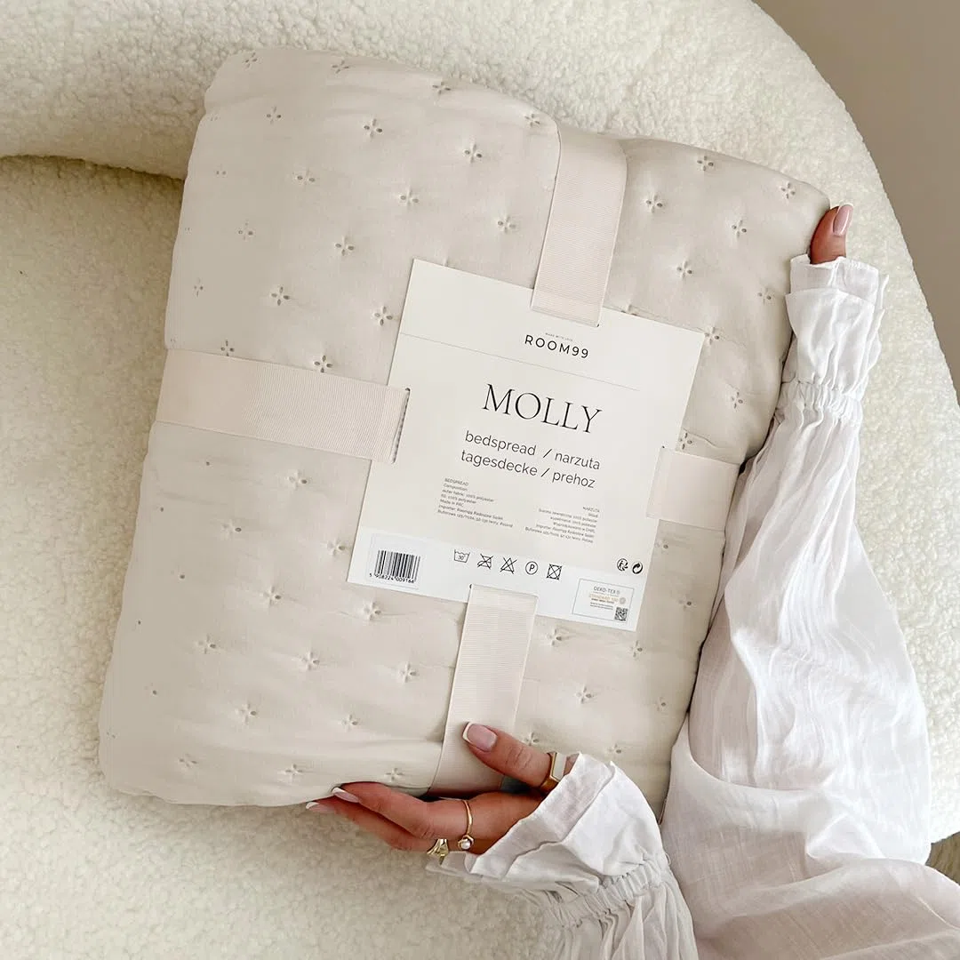 Molly Elegante Tagesdecke 200 x 220 cm Creme Bettüberwurf Sofaüberwurf Steppdecke