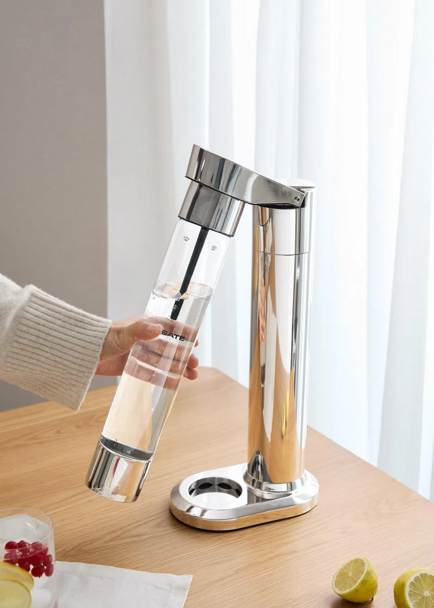 CREATE SODA MAKER STUDIO / 1L CHROM + DOPPELFLASCHE 500ml + 350ml / KEINE CO2-Zylinder, BPA freie Flasche
