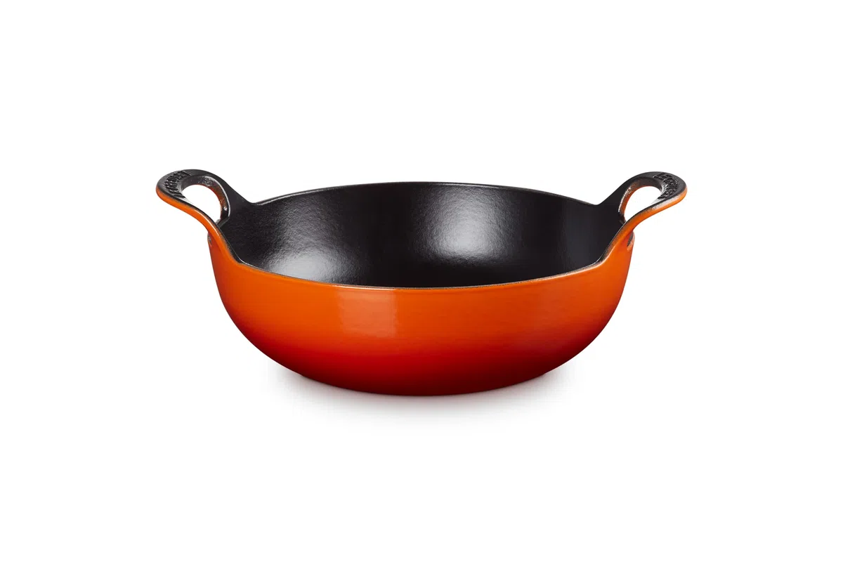 Le Creuset Balti Dish aus Gusseisen, 24 cm, 2,7 Liter, Ofenrot, 20142240900460