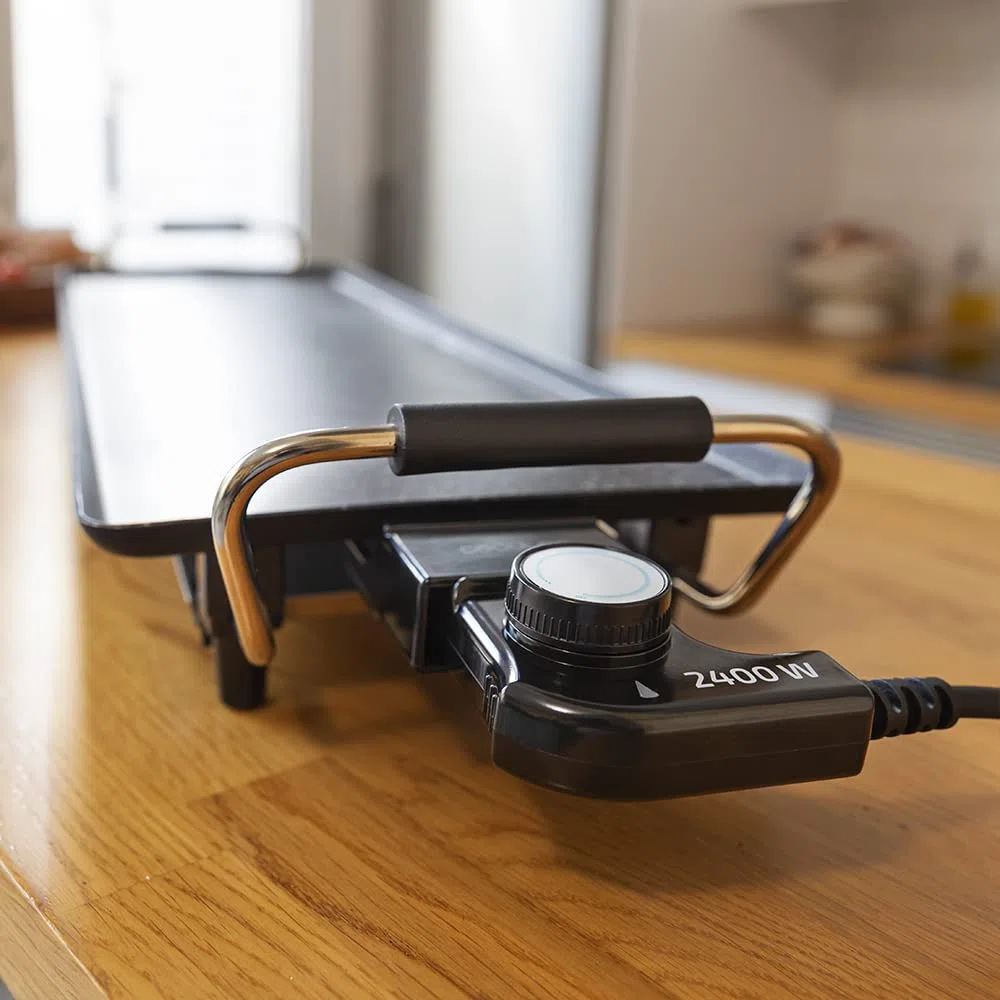 Cecotec Plancha de Asar Eléctrica Tasty&Grill 3000 RockWater XL. 2400 W, Gran superficie 70x22cm, Revestimiento Piedra RockStone, Antiadherente, Termostato Regulable
